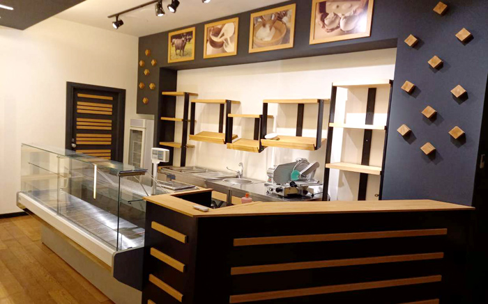 bufala-nera-mozzarella-e-bistrot-franchising-5.jpg