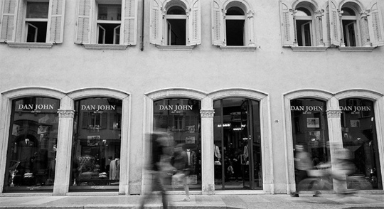 franchising dan john aprire abbigliamento uomo