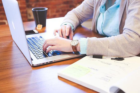 Inventarsi un lavoro a 18 anni