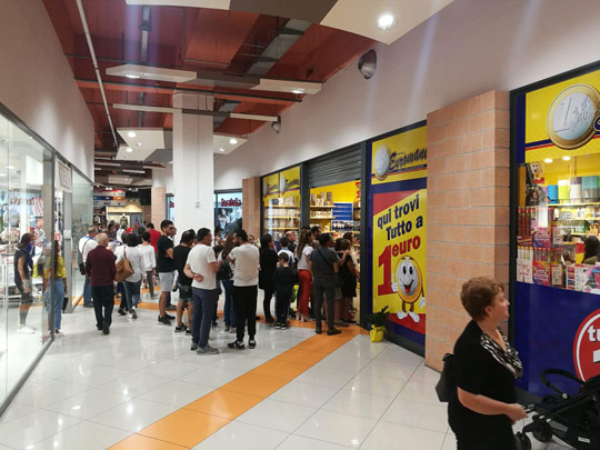 apertura negozio euro mania